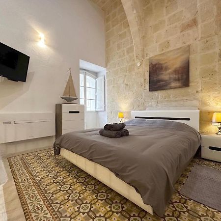 Capital City Apartment Valletta Exteriör bild