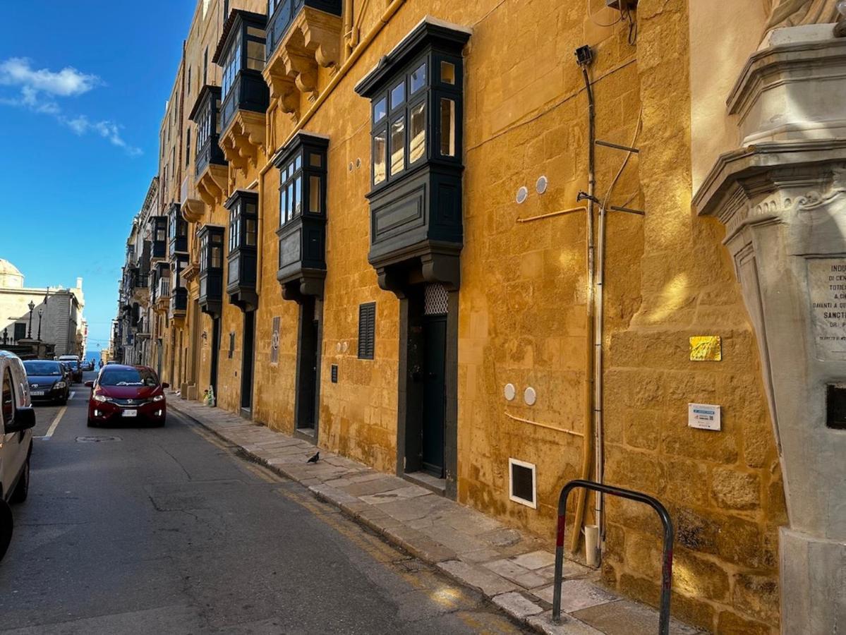 Capital City Apartment Valletta Exteriör bild