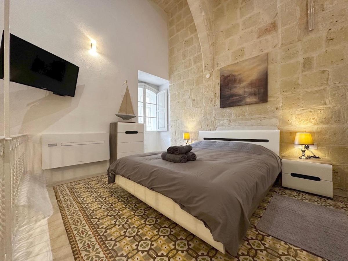 Capital City Apartment Valletta Exteriör bild